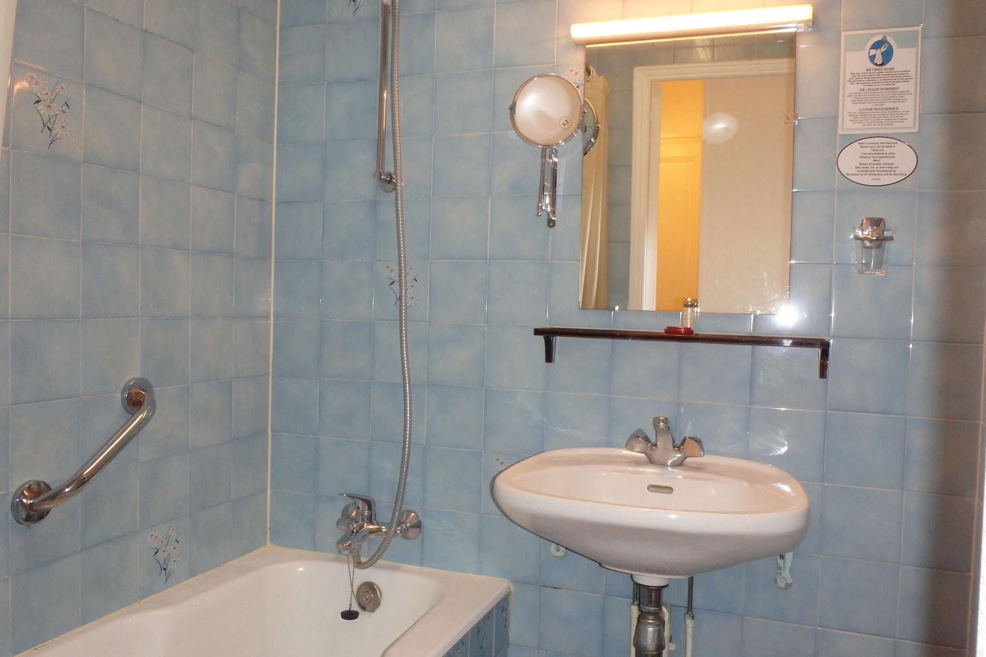 Hotel Maillot Neuilly-sur-Seine Exterior foto